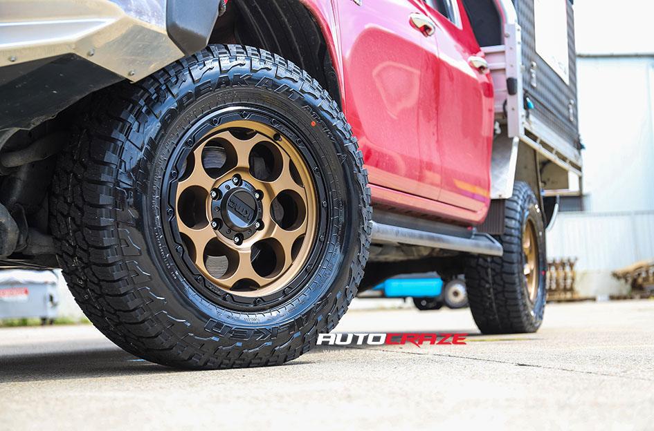 TOYOTA HILUX N80 4WD DIRTY HARRY MATTE BRONZE BLACK LIP 